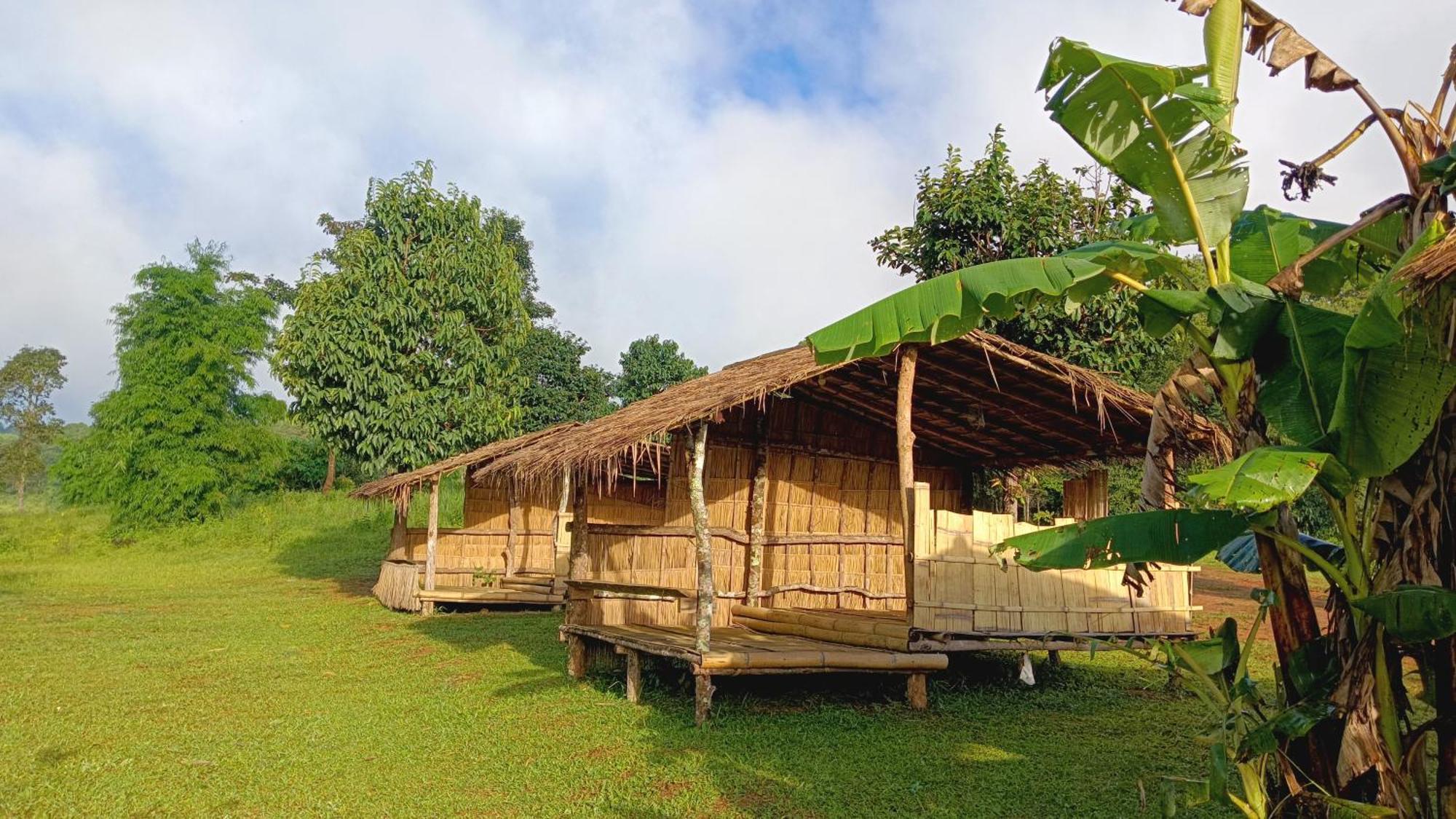 ไร่นิธิสุนทร Nithisoonthon Farmstay Mae Hong Son Exteriér fotografie