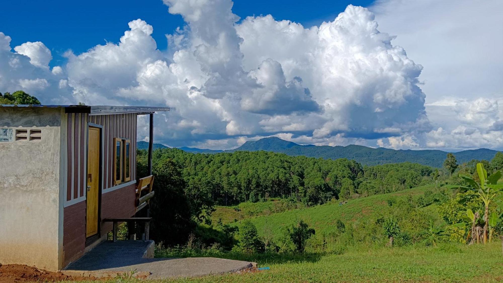 ไร่นิธิสุนทร Nithisoonthon Farmstay Mae Hong Son Exteriér fotografie