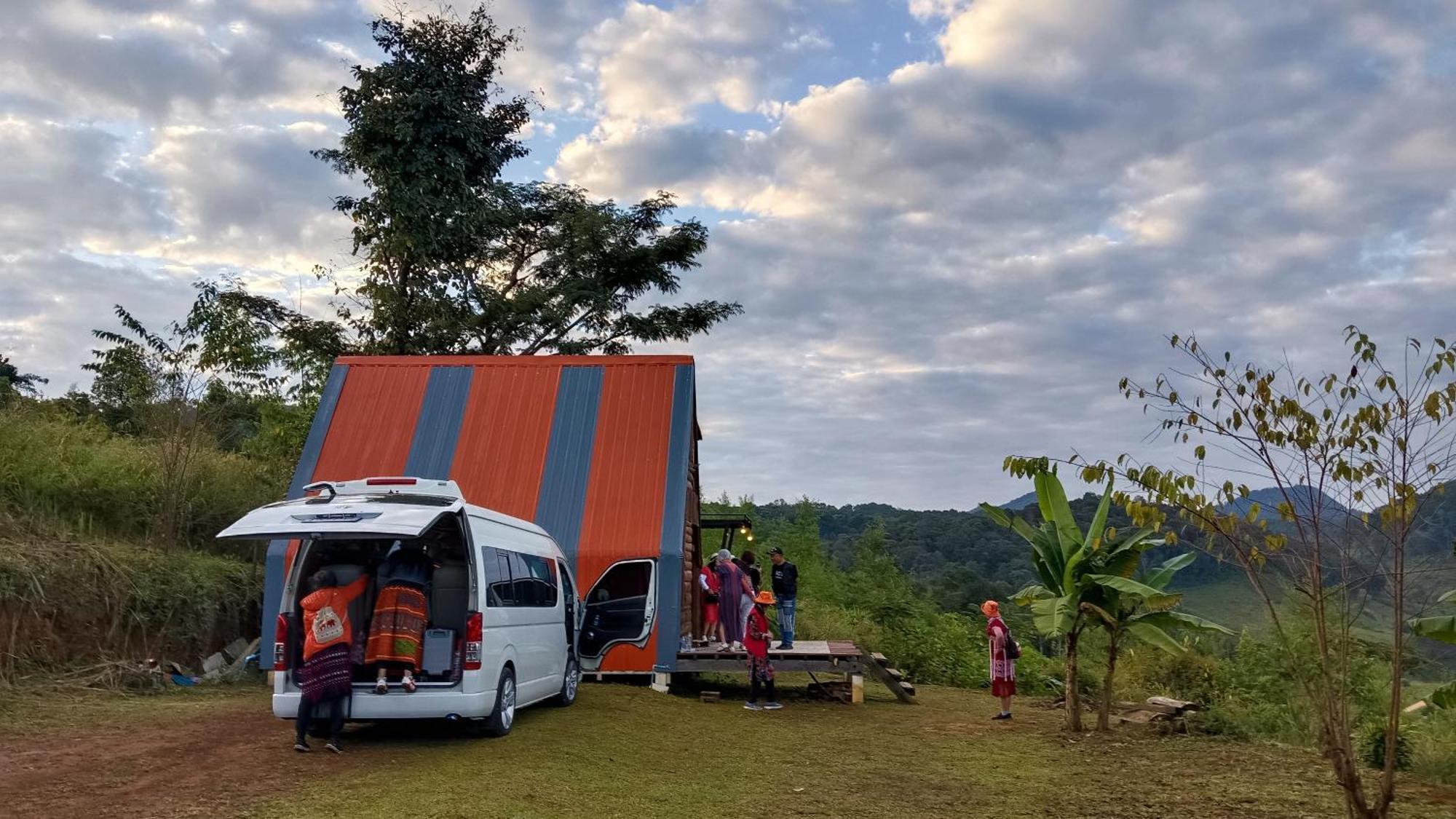 ไร่นิธิสุนทร Nithisoonthon Farmstay Mae Hong Son Exteriér fotografie