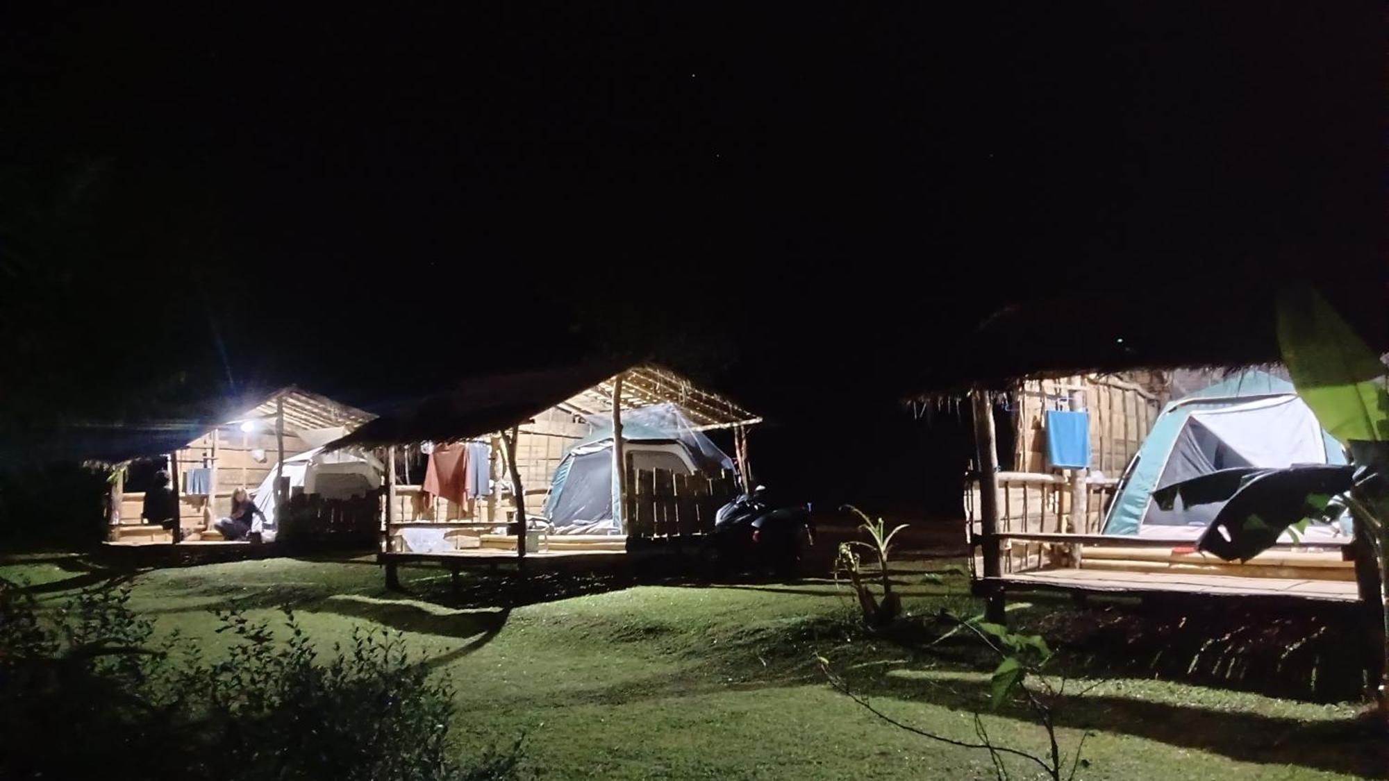 ไร่นิธิสุนทร Nithisoonthon Farmstay Mae Hong Son Exteriér fotografie