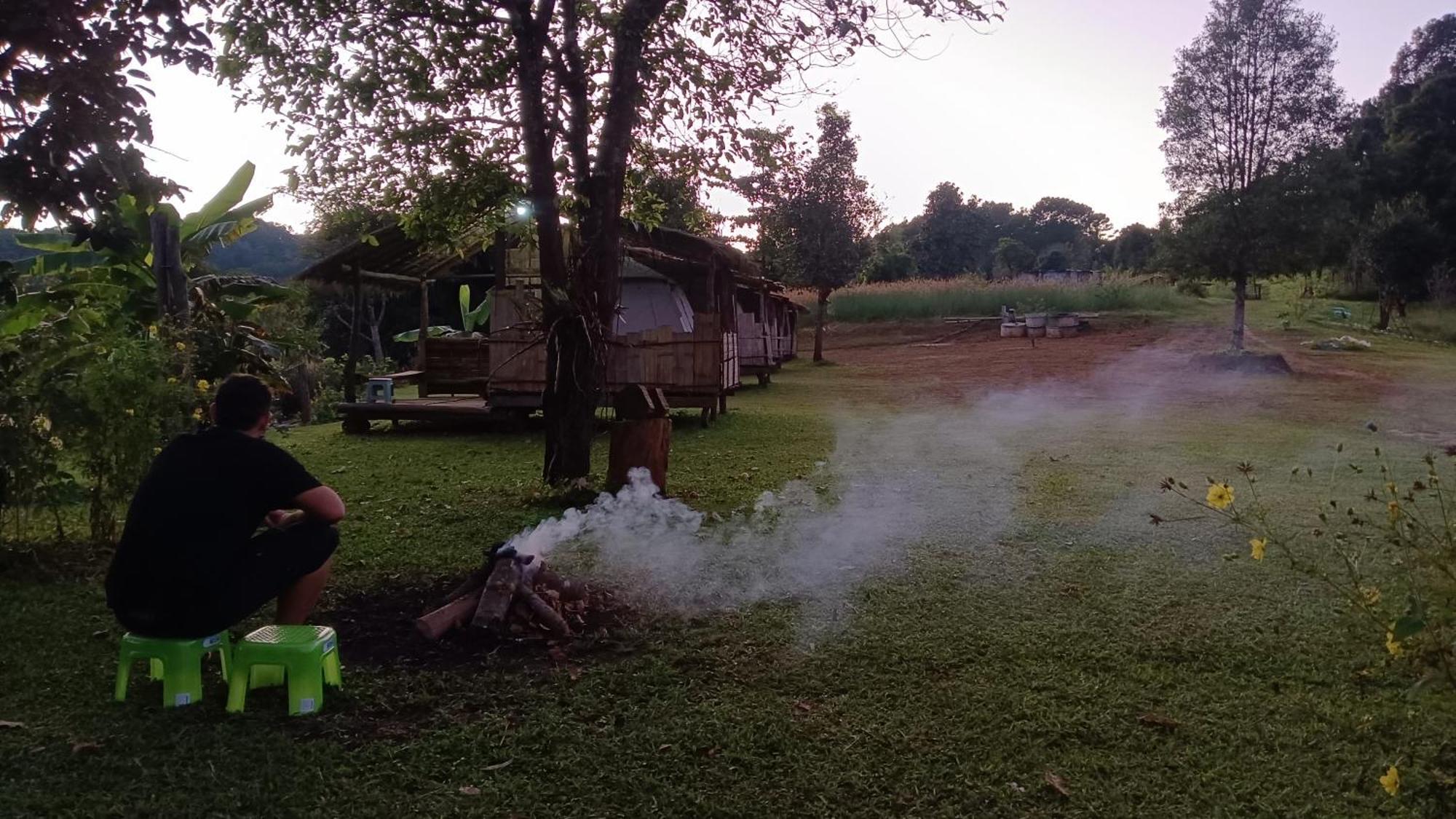 ไร่นิธิสุนทร Nithisoonthon Farmstay Mae Hong Son Exteriér fotografie