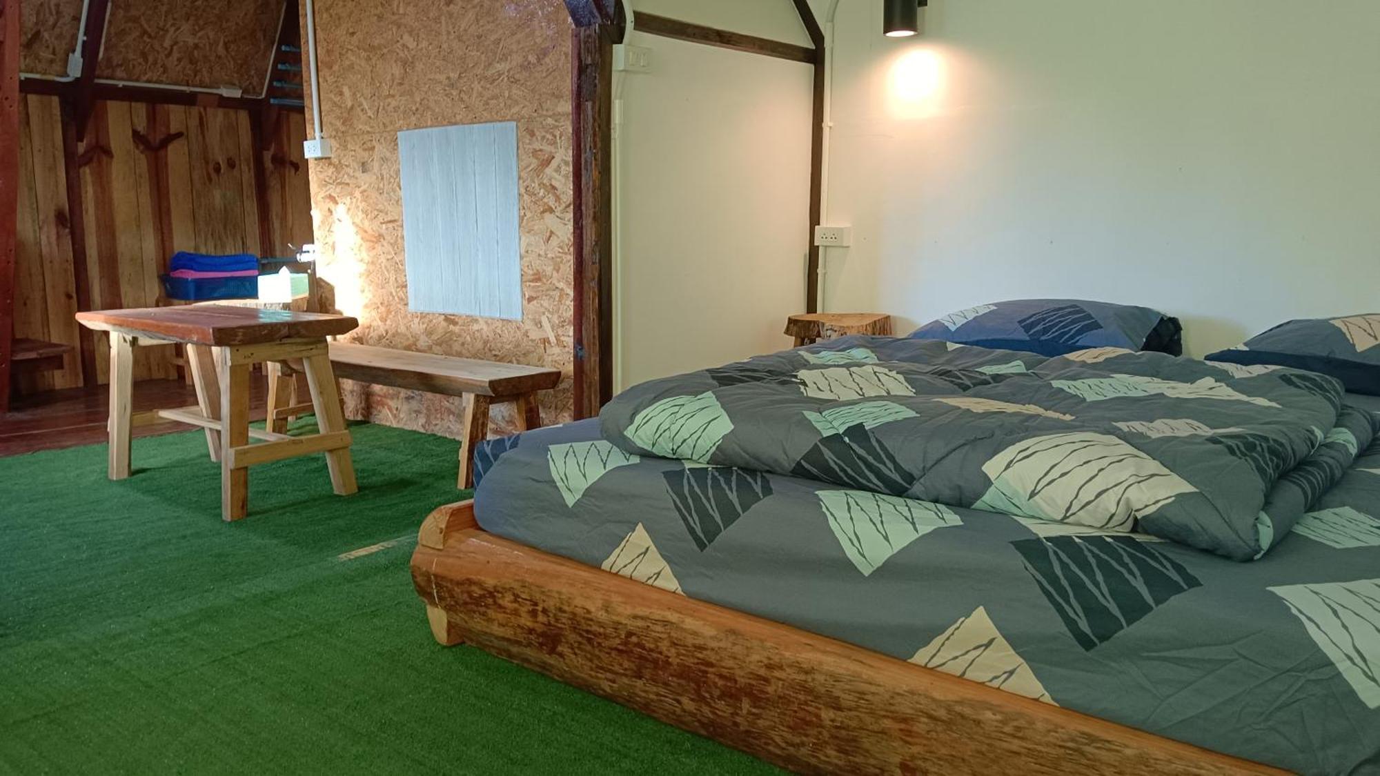 ไร่นิธิสุนทร Nithisoonthon Farmstay Mae Hong Son Exteriér fotografie