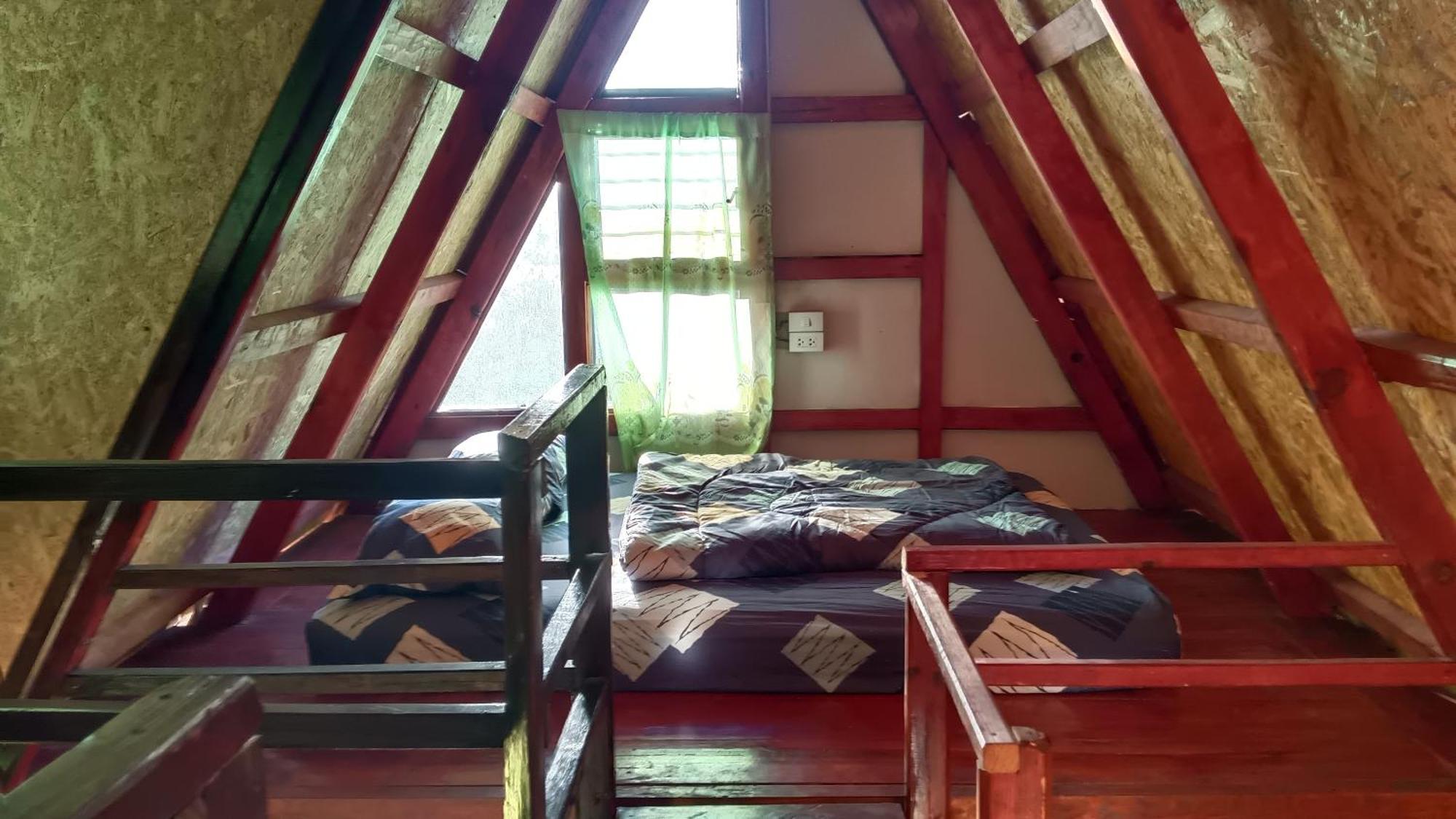 ไร่นิธิสุนทร Nithisoonthon Farmstay Mae Hong Son Exteriér fotografie
