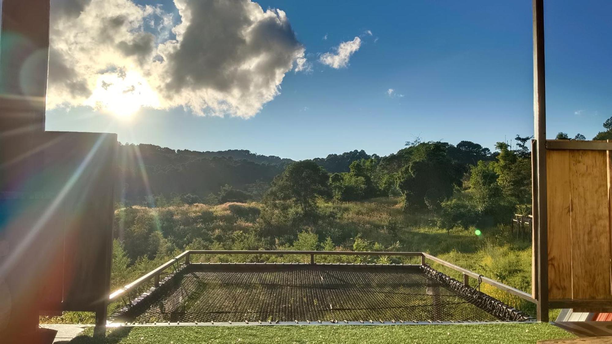 ไร่นิธิสุนทร Nithisoonthon Farmstay Mae Hong Son Exteriér fotografie